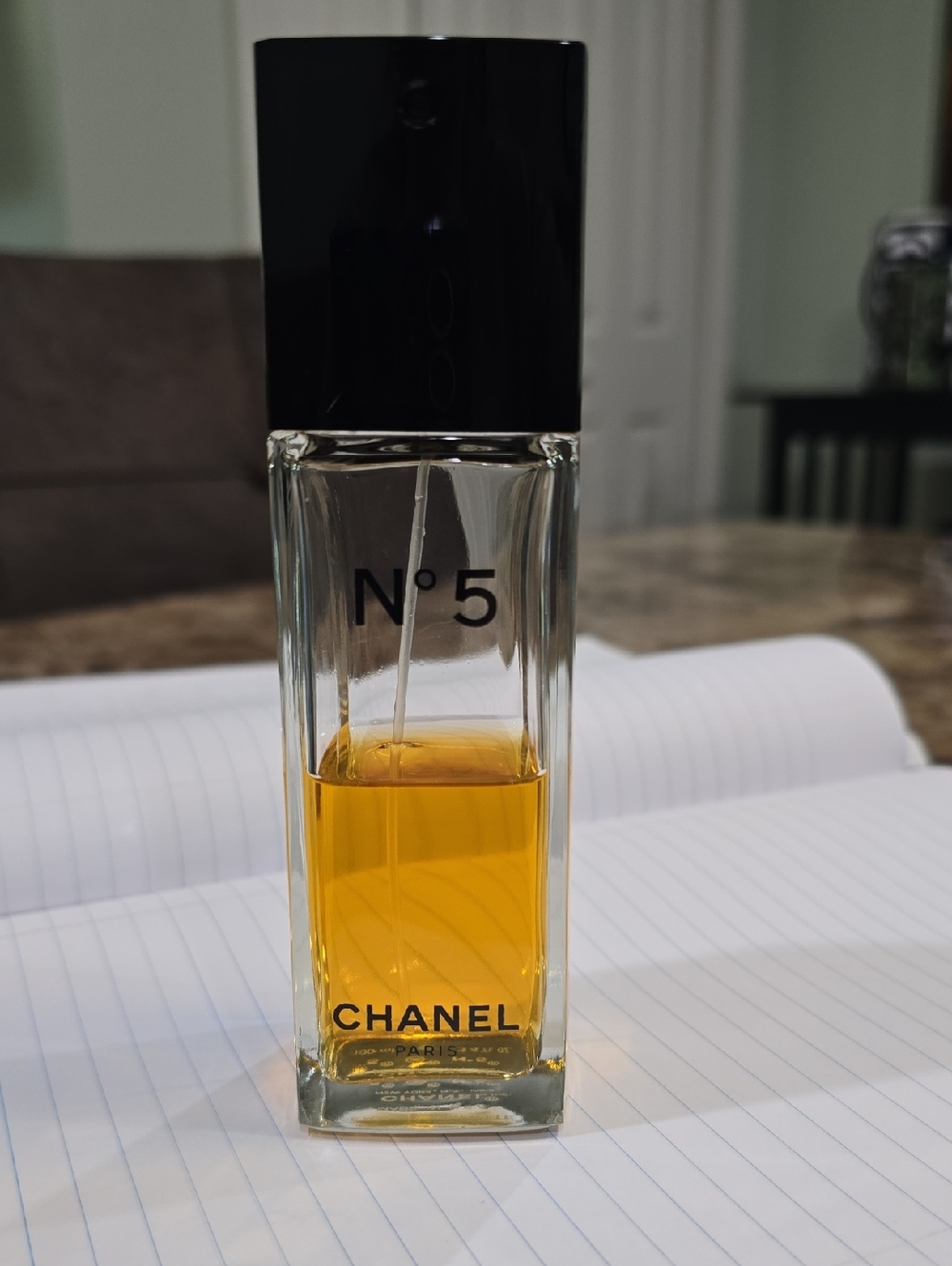 CHANEL N°5 Clear 3.4 Fl. Oz  Glass Bottle with Amber Liquid and Black Sprayer